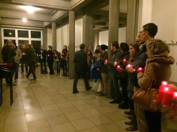 Butler, les veilleurs chantent la résistance et l’espérance contre le “genre”