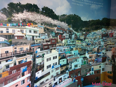 Gamcheon Culture Village Tempat Menarik di Busan Korea Gamcheon Culture Village Tempat Menarik di Busan Korea