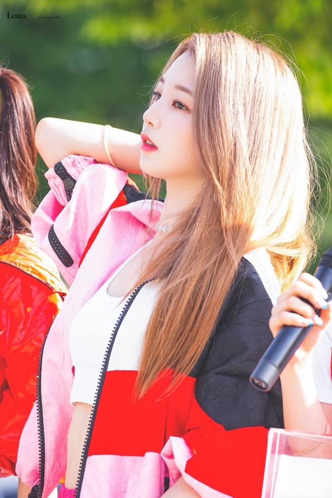 요즘자 남자 여자 안가리고 비주얼로 몰이 중인 돌 | 인스티즈