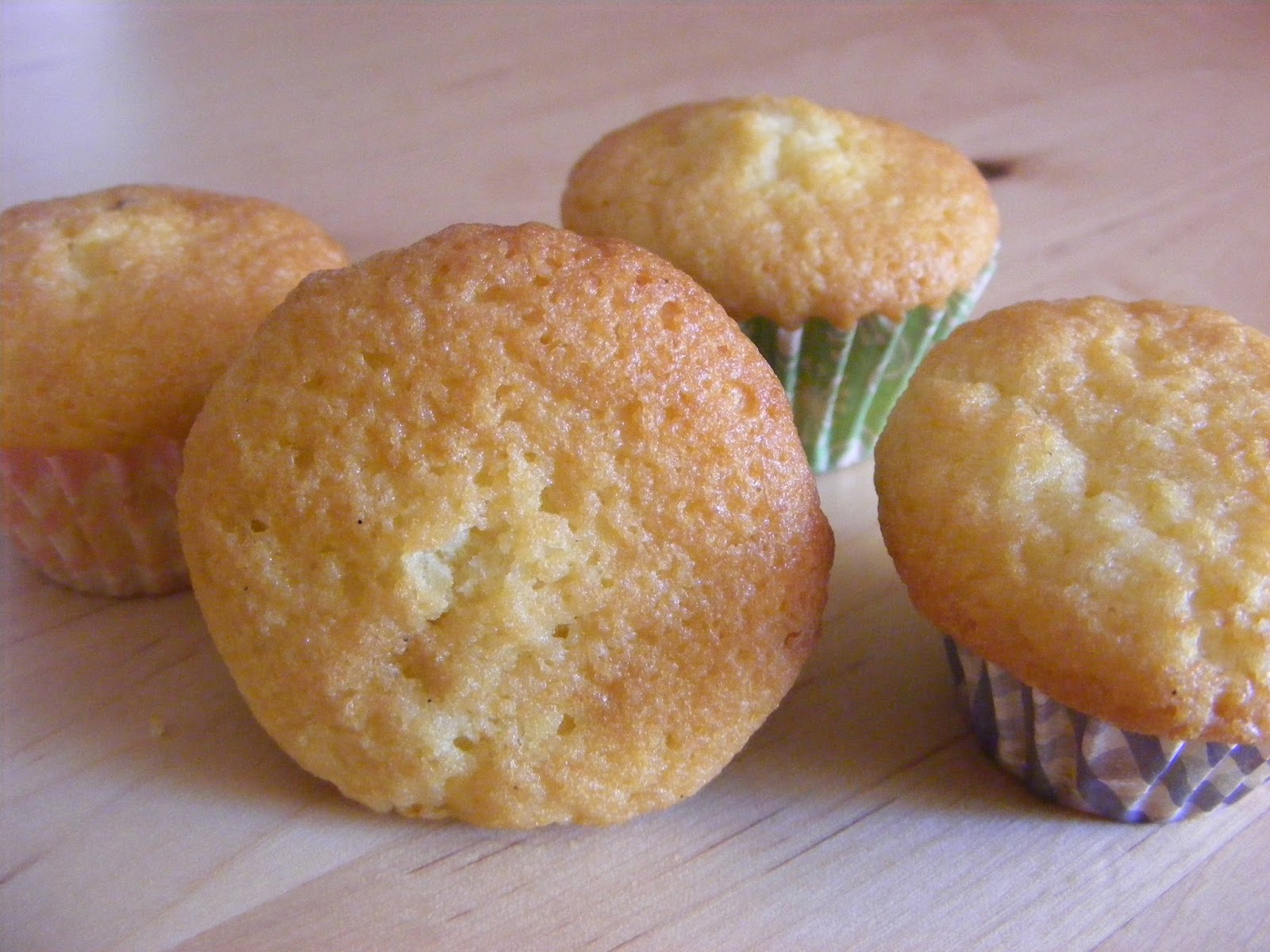 Eine Prise Süß: Apfel-Honig-Joghurt-Mini-Muffins