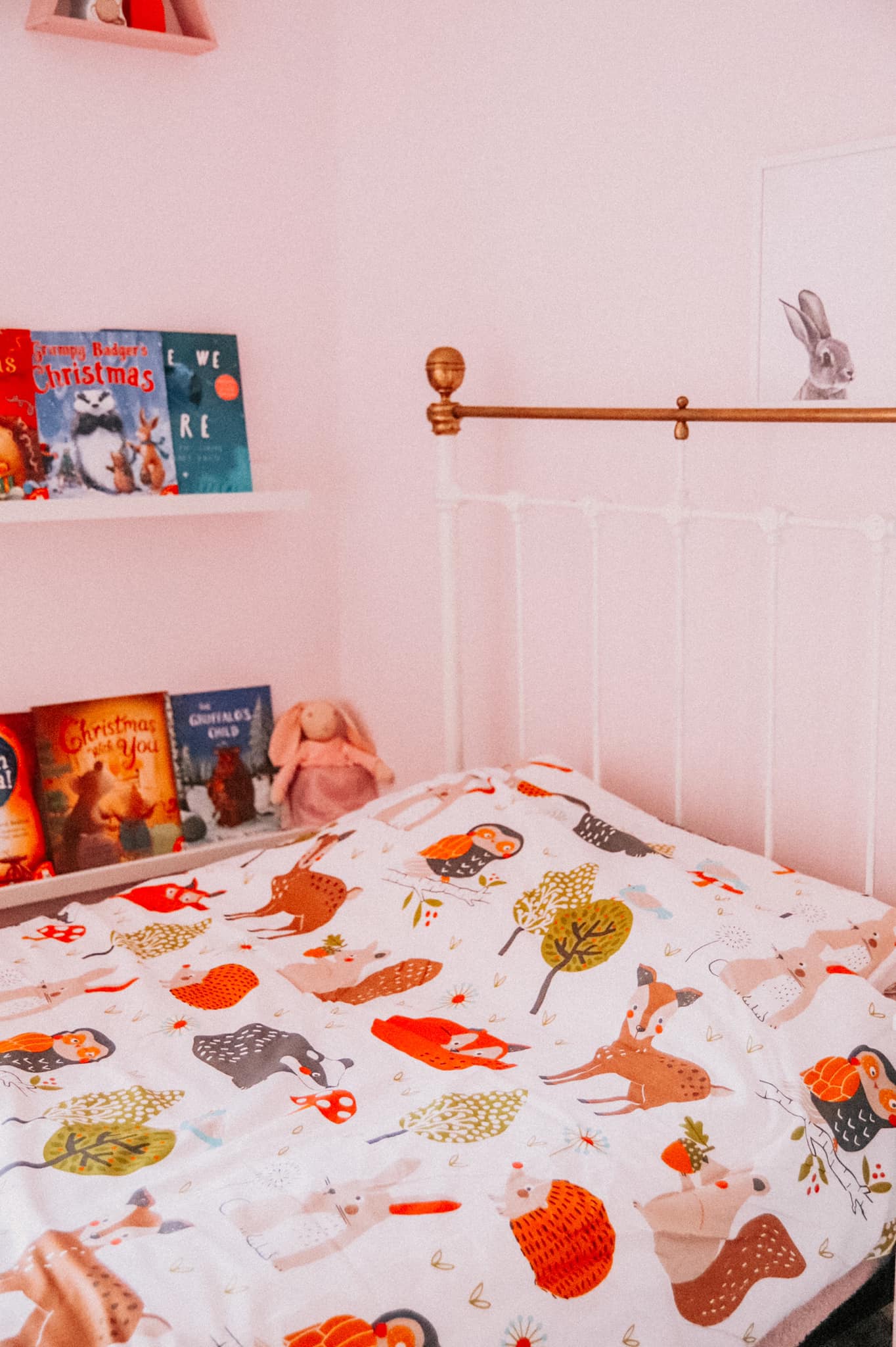 FAMILY: Ultimate Christmas Gift Guide for Everyone 2021 | Treasure