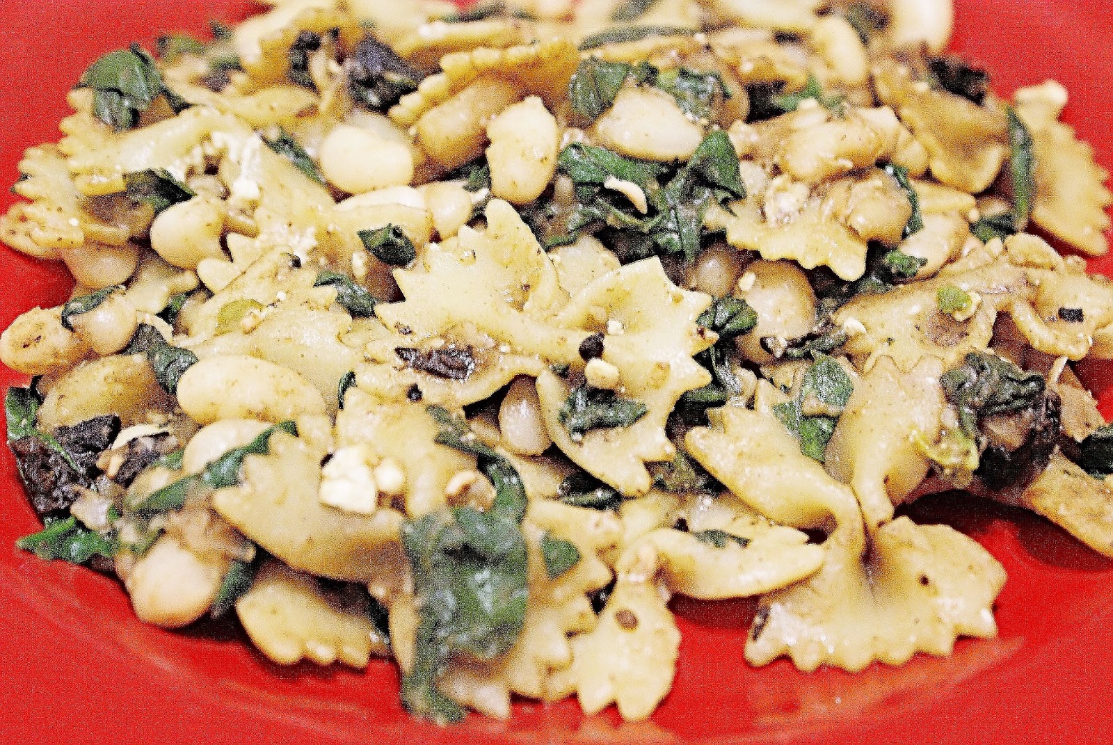 The Hungry Lovers Farfalle with Arugula and Sundried Tomatoes