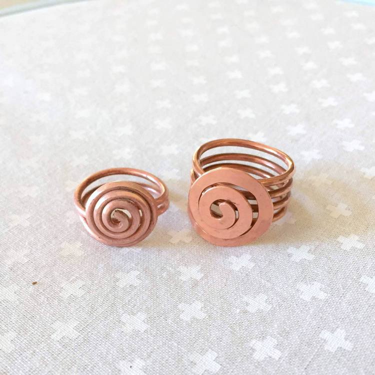 Lisa Yang Jewelry Dapping a Domed Spiral Wire Ring Free Tutorial
