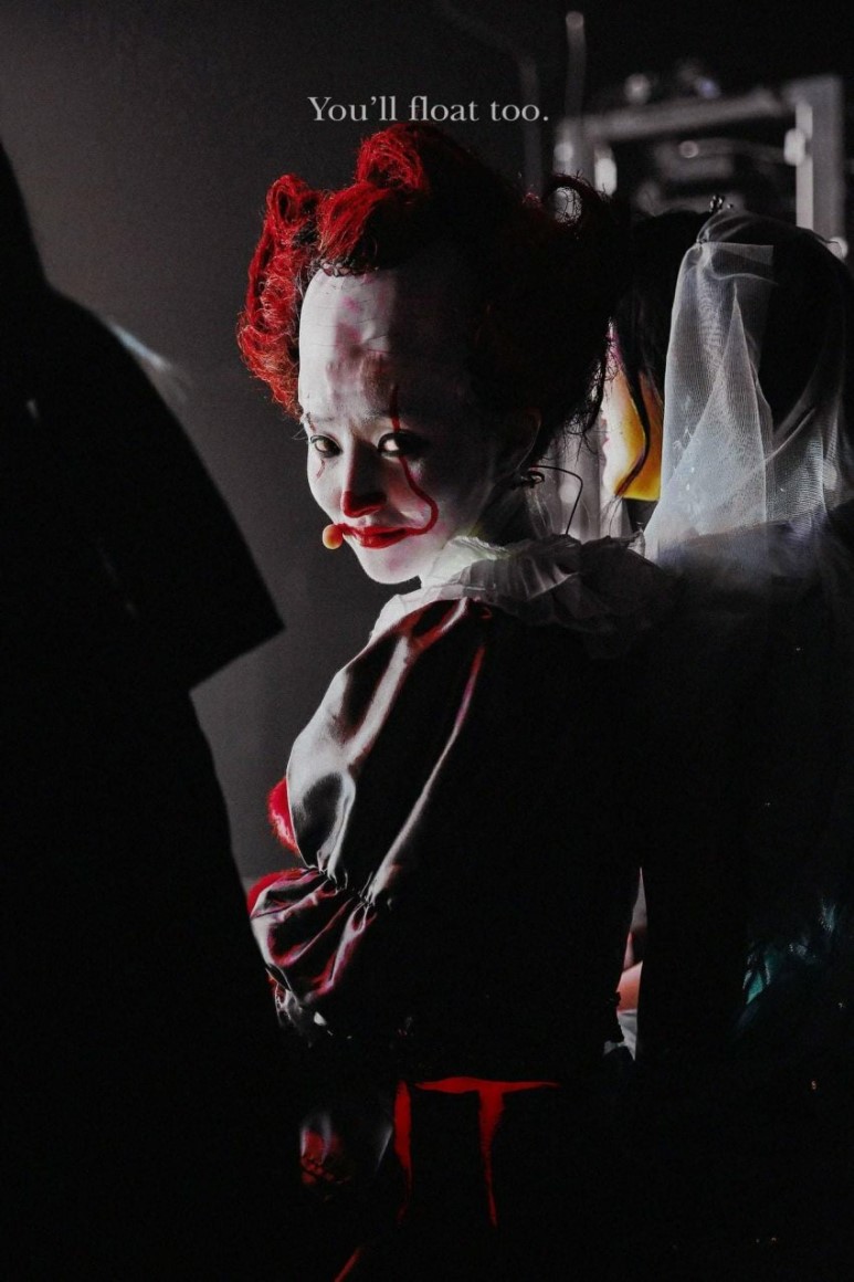 할로윈 기념 페니와이즈 코스프레 했던 여돌 | 인스티즈