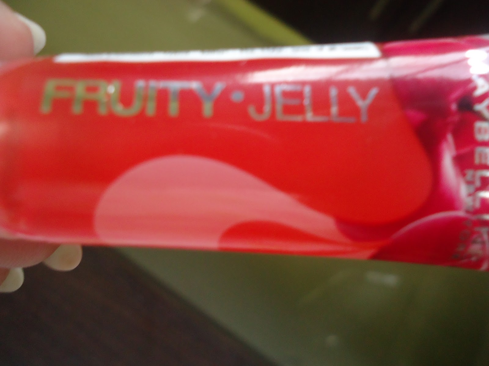 Maybelline Fruit Jelly Lip Gloss Review, Swatches New Love Makeup