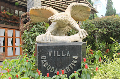 Patung Villa Garuda Kartika