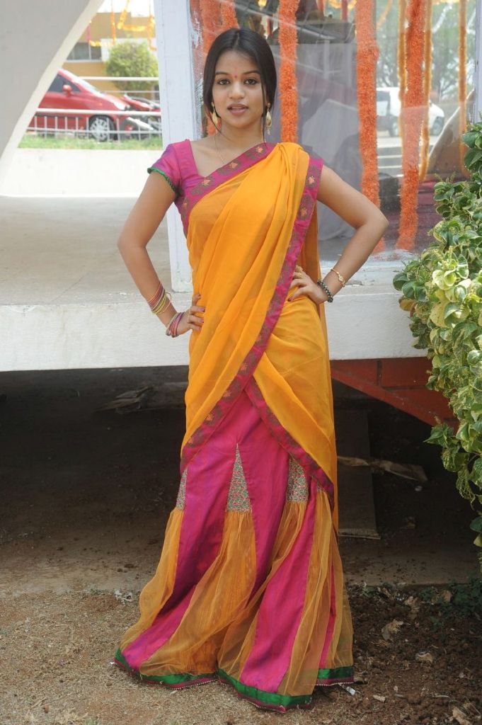 Bhavya New Telugu Actress Looking Cute In Half Saree Stills — Entertainment Exclusive Photos