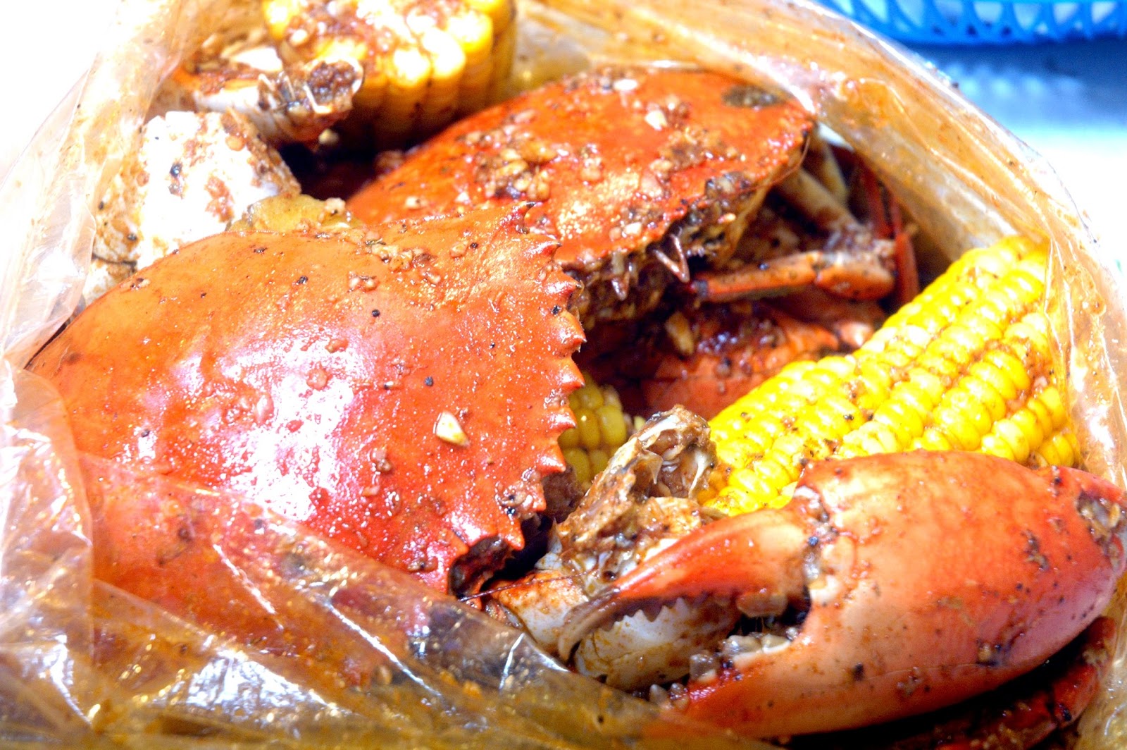 DUDE FOR FOOD From Davao to Manila Blue Posts Boiling Crabs and