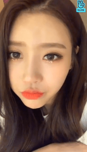 러블리즈 청순 이미주 V앱움짤
