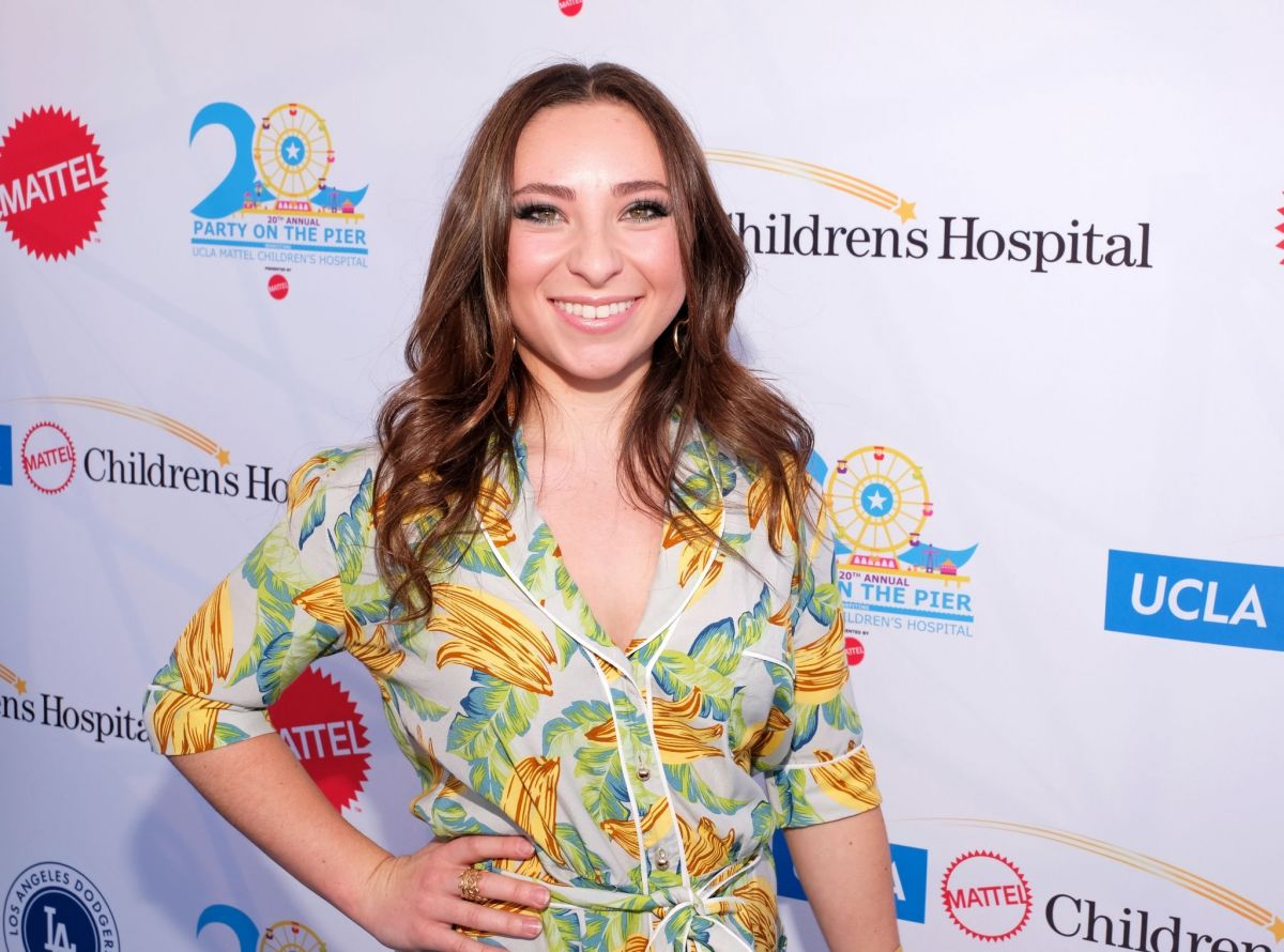 Ava Cantrell Clicked At 20th Annual Party On The Pier At Santa Monica