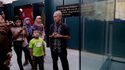 Pusat sejarah TNI MUSEUM SATRIAMANDALA
