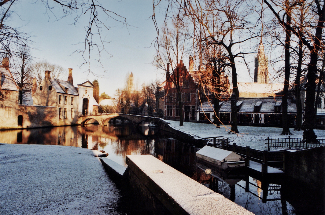 World Hold On. Jordi Valbuena's Photography and Travel blog Bruges