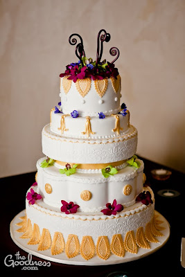 Sweet Cakes by Rebecca - White and gold elegant wedding cake