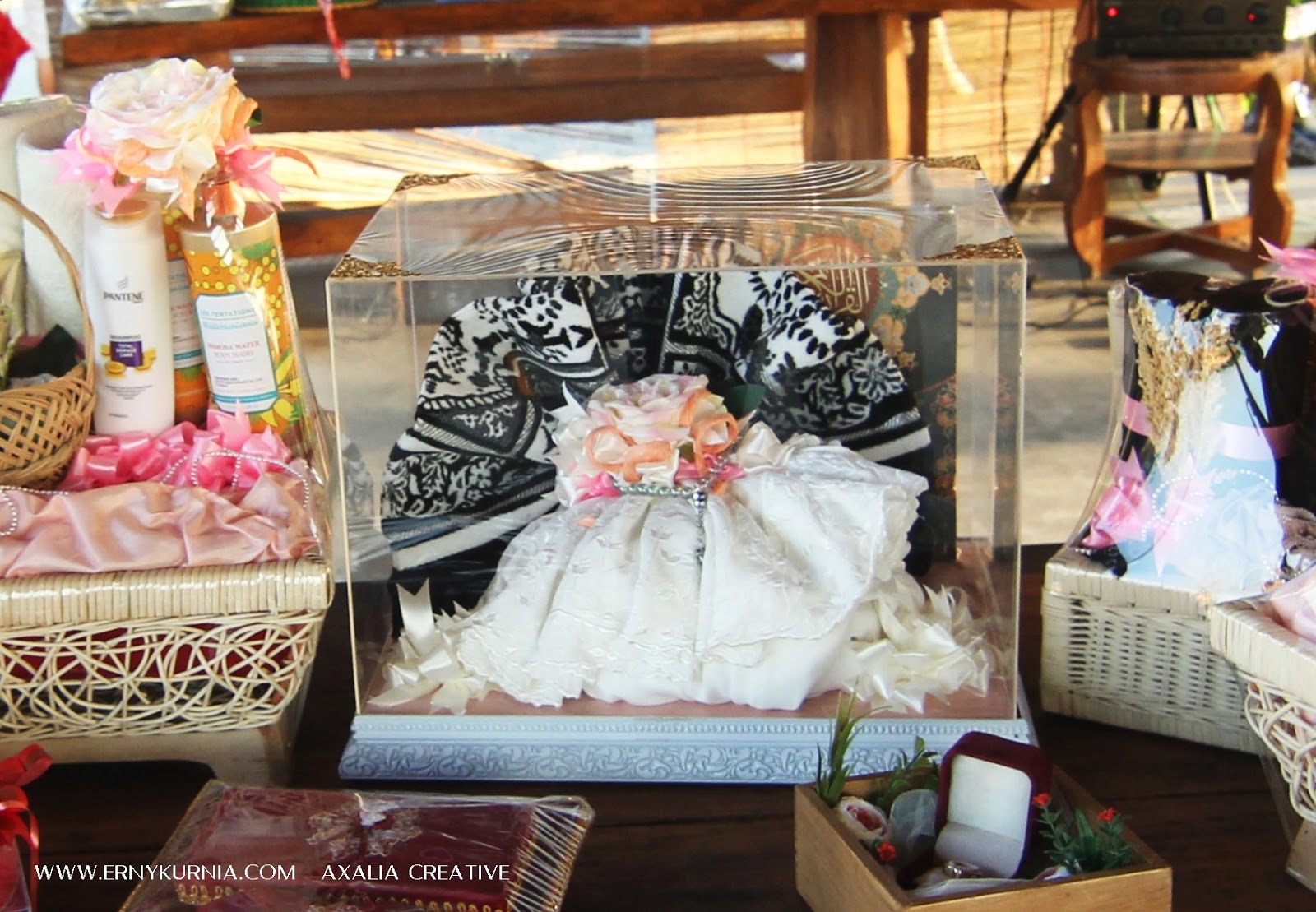 Engagement Story Hunting Seserahan Erny S Journal