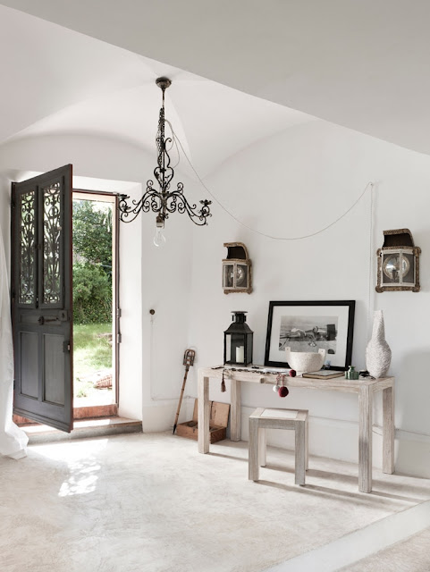 Jacqueline Morabito's whitewashed house in Provence