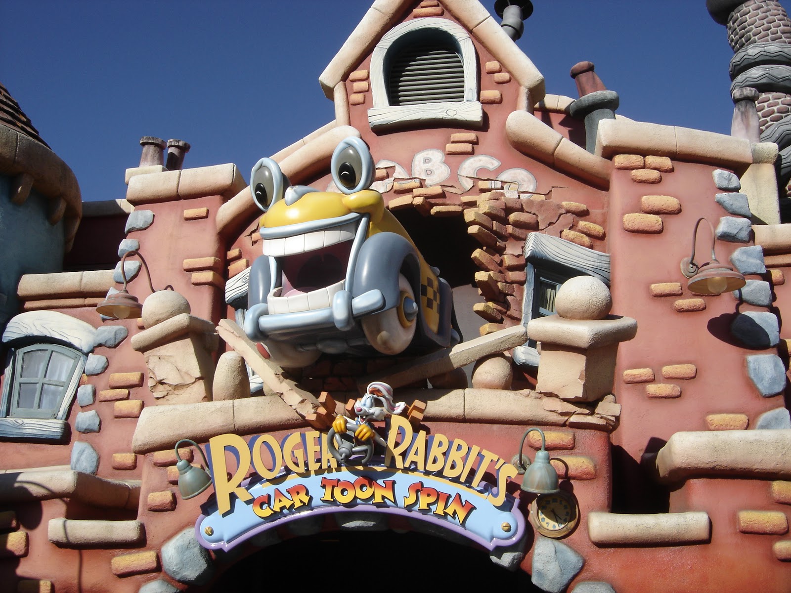 Disney Vacation Kingdom: Disneyland Monday - Roger Rabbit's Car Toon Spin