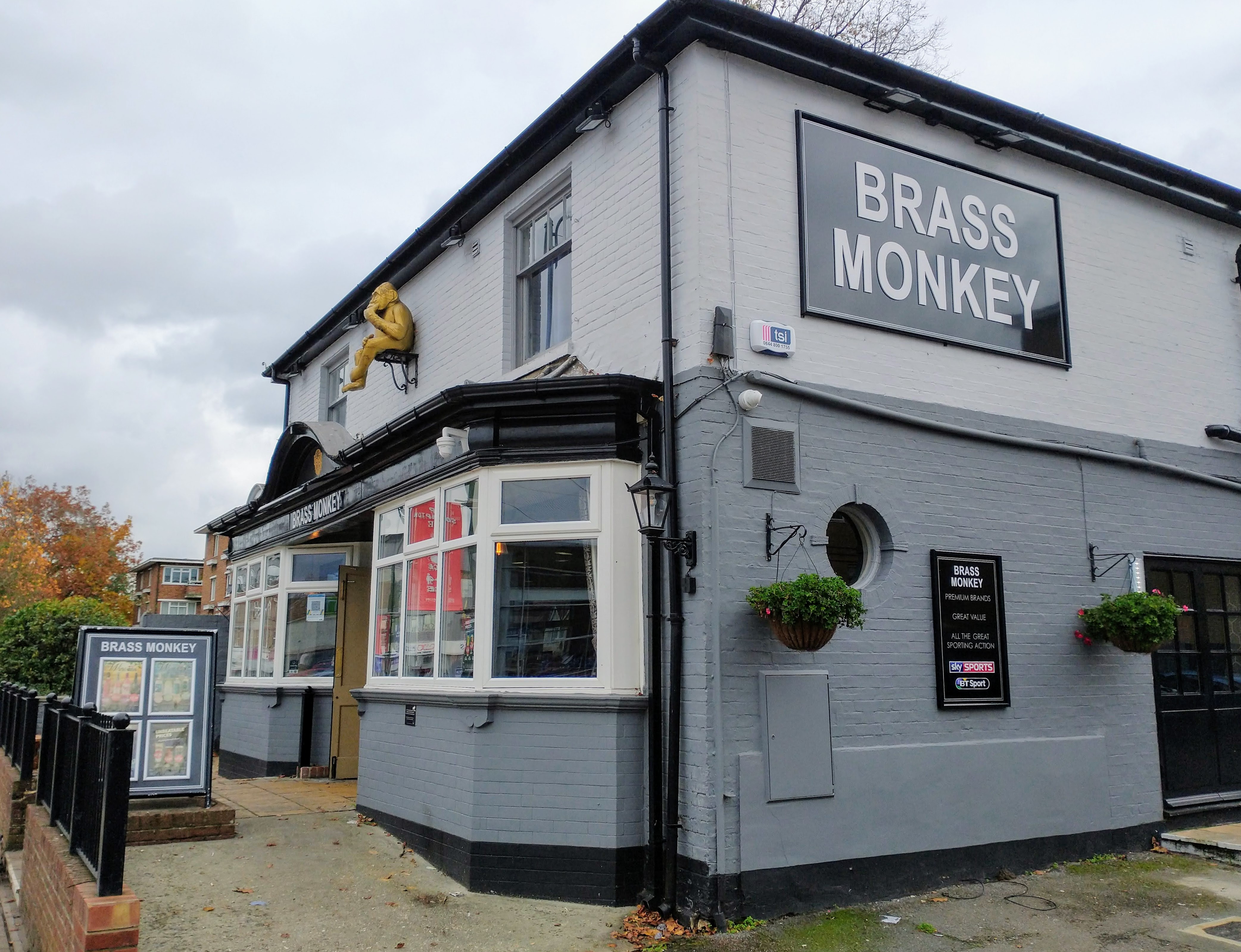Pubs and Beer in Southampton Brass Monkey, Shirley