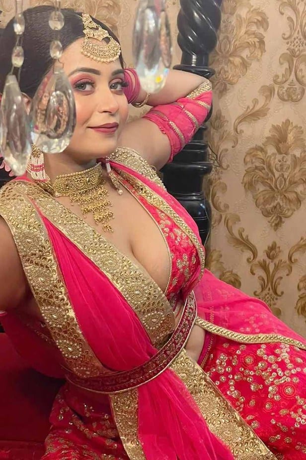 [Image: sneha-karmakar07-copy-2.jpg]