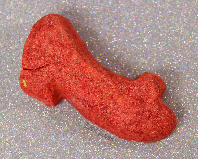 Lush Ruby Red Slippers bubble bar review