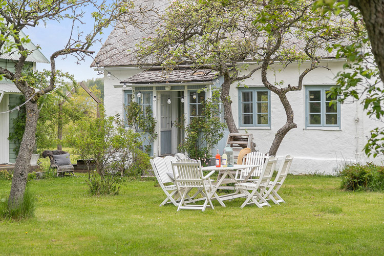 An Idyllic Swedish Summer Cottage In a Former Telegraph Station my