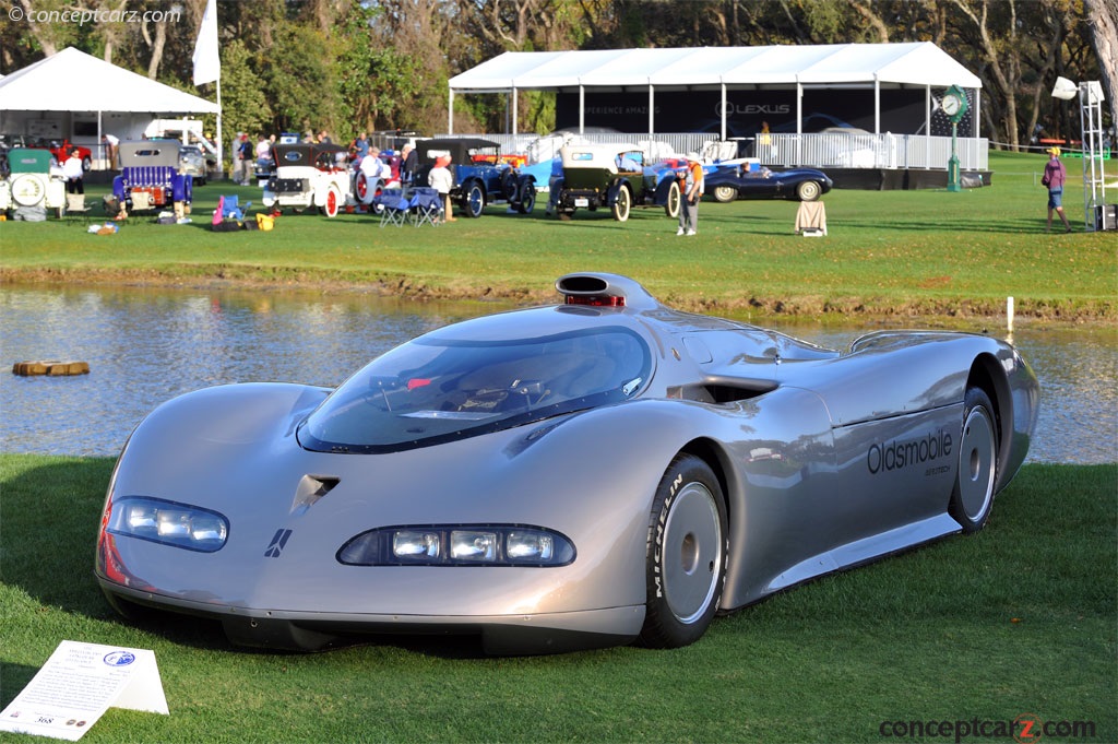 автомобили более 10 лет. ниссан патрол 2015. настоящая машина. детский бензиновый автомобиль. автомобили более 10 лет.