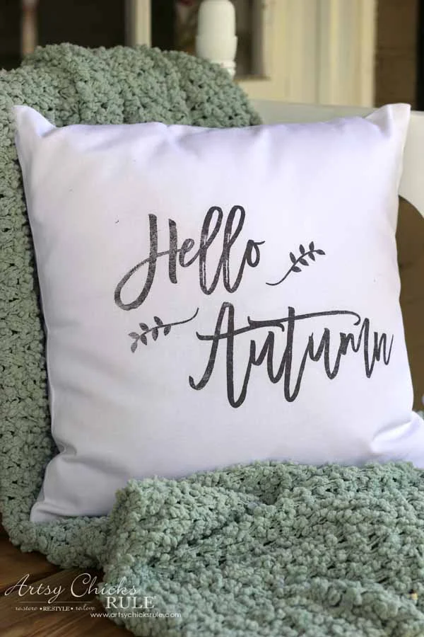 Hello Autumn printable for pillow