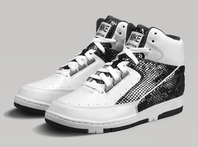 nike air famous footwear