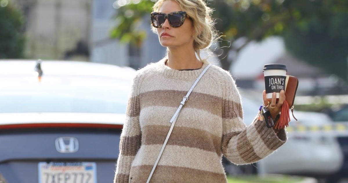 Rebecca Gayheart – Joan’s on Third in Studio City 11/04/2019