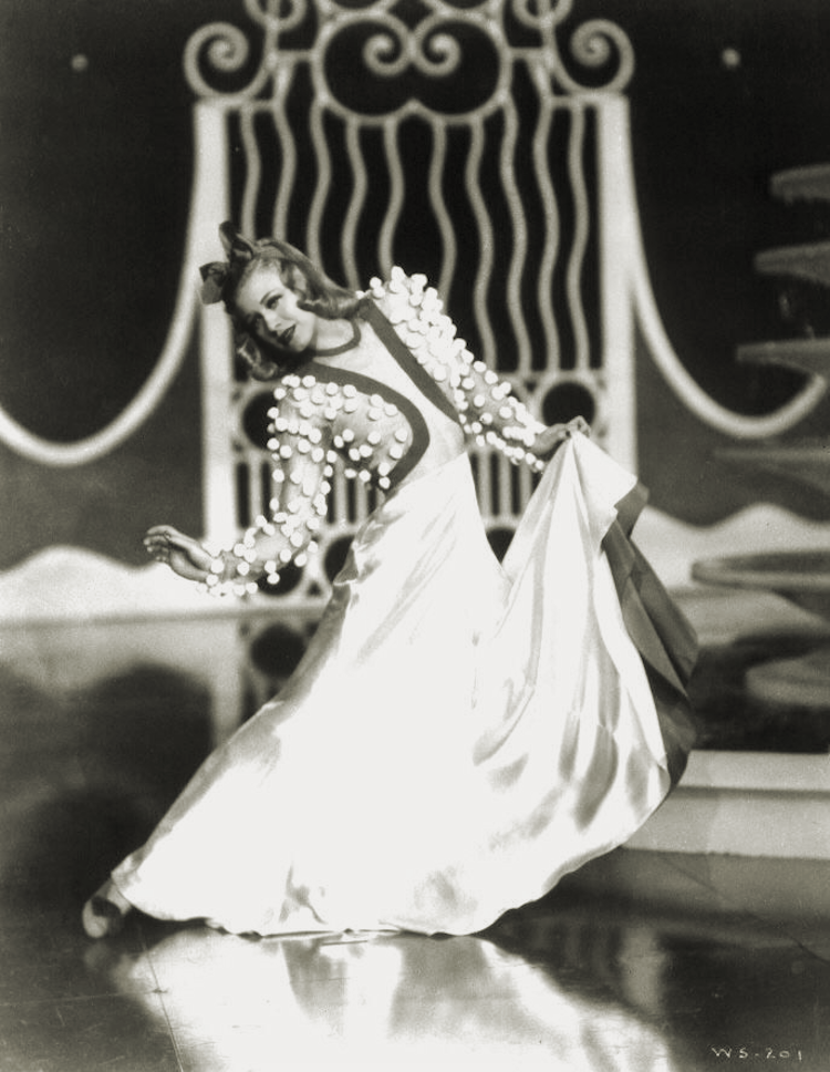 Gods and Foolish Grandeur Ginger's gown Ginger Rogers in fashion