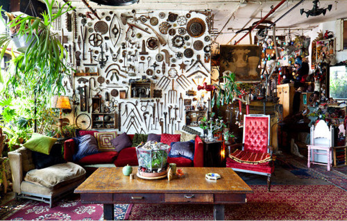 Moon to Moon: Eclectic Sitting Rooms....