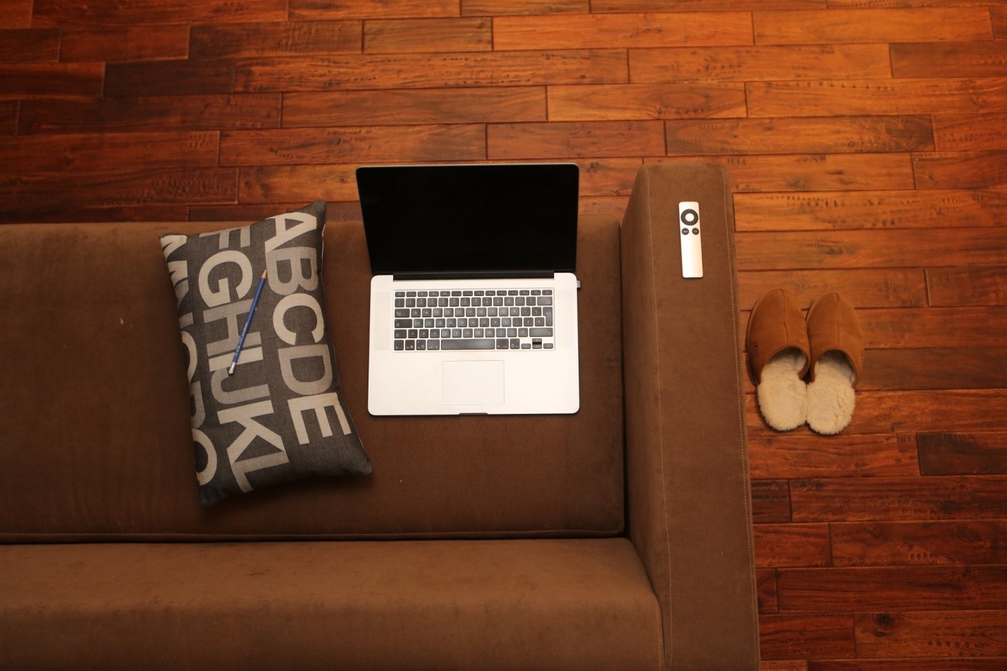 7 Must-Know Tips for Running a Business From Home