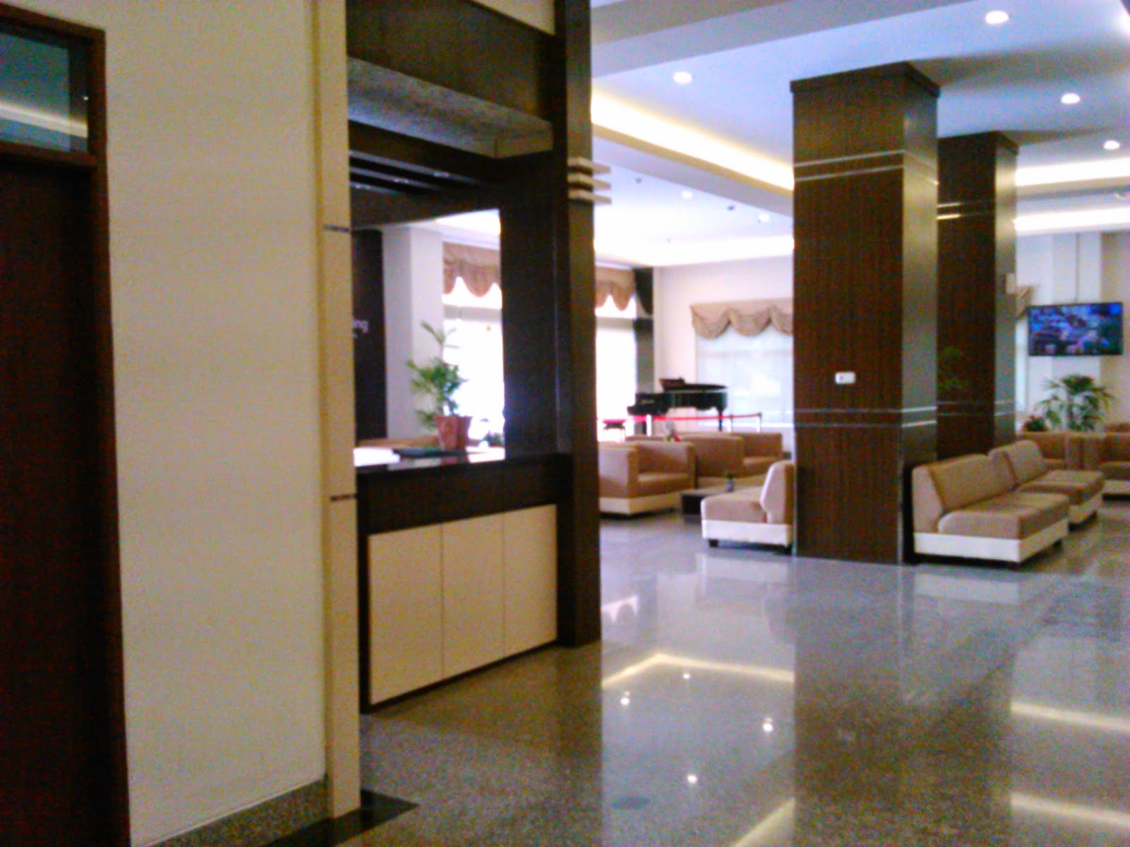 Universitas Prima Indonesia Juni 2014