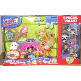 Littlest Pet Shop Large Playset Pug (#2) Pet