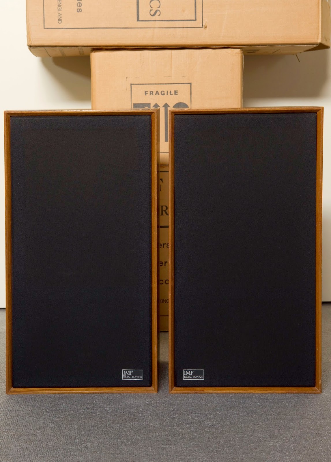 Moltojunk IMF STUDIO ALS 30 STEREO LOUDSPEAKERS