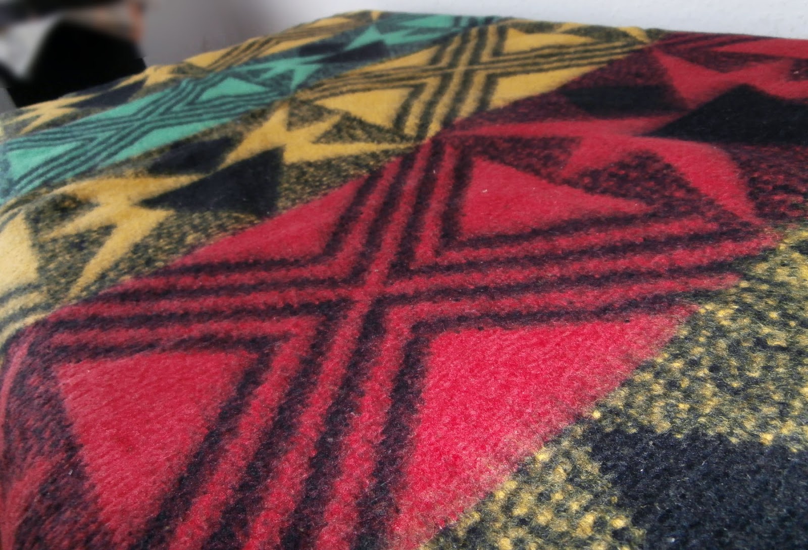 Vintage Retro Blankets Museum Blankets from the '50s, '60s and '70s 5