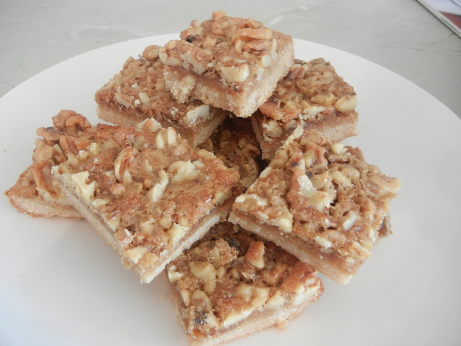 Chill Out & Bake Walnut Pie Bars