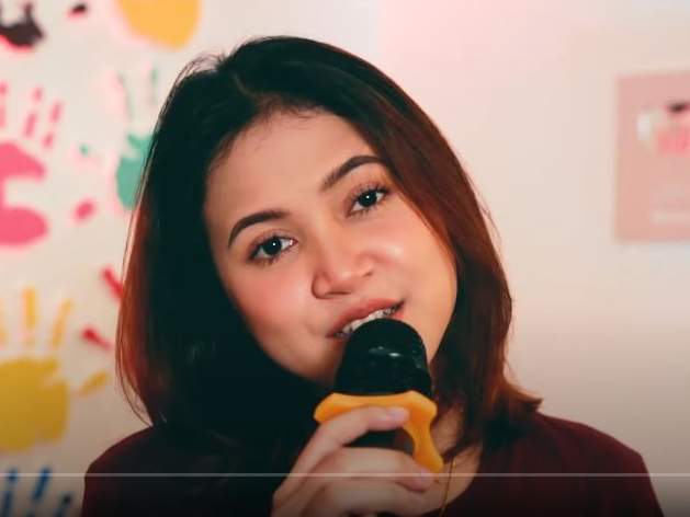 Lirik Lagu Sasya Arkhisna Kependem Tresno Mabes Lirik