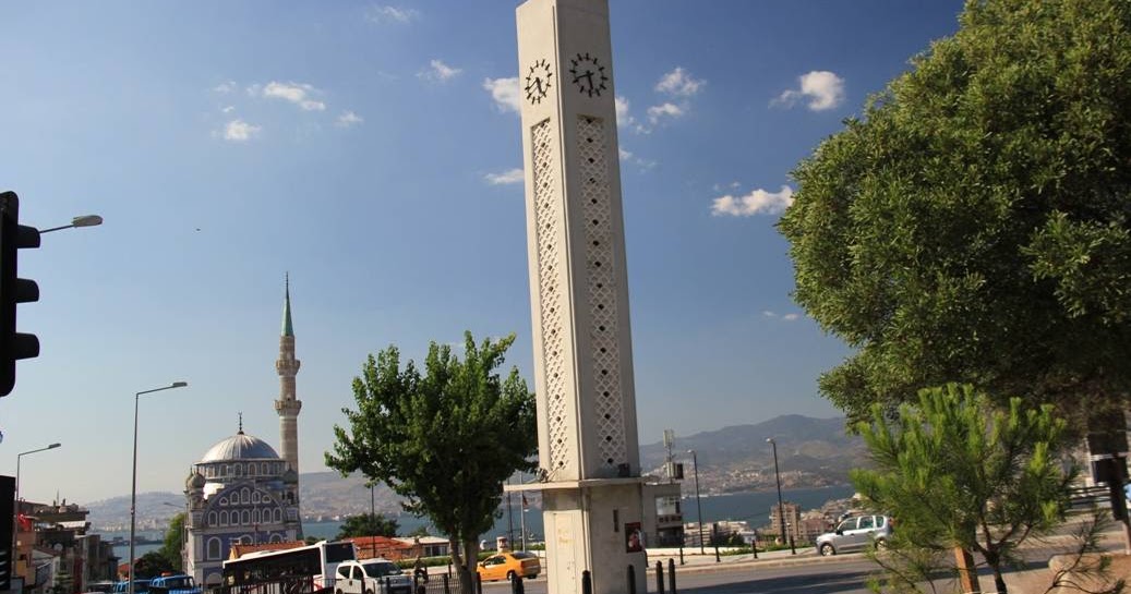 TRAVELONIZATION BY POWER CLEANING HALI YIKAMA FABRİKASI ESKİ İZMİR�İN