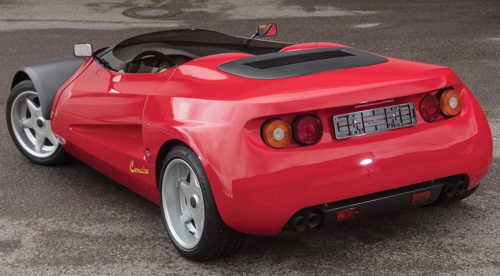 Ferrari Michalak conciso