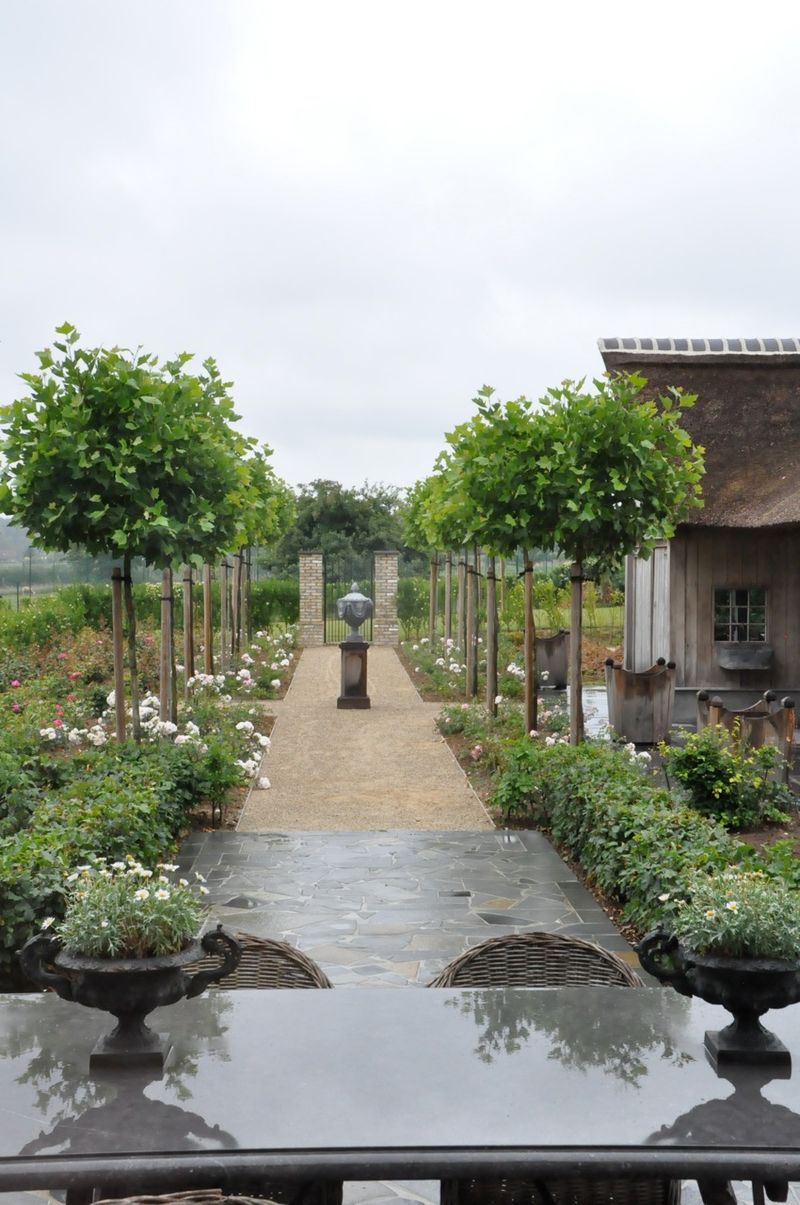 Fall in love with enchanting gardens and traditional Belgian interior design inspiration from Belgian Pearls author Greet Lefevre! Her home is a vision of lovely...come see more!, 