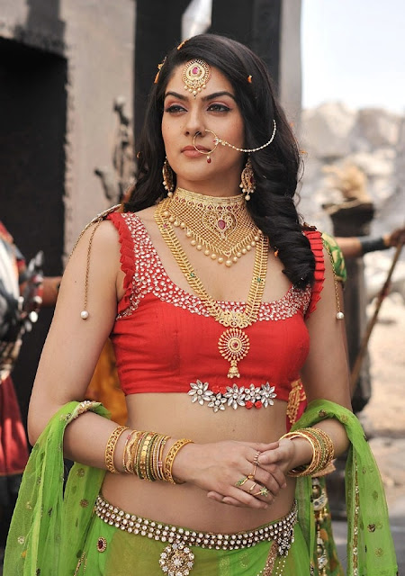 Telugu Actress Sakshi Chowdary Beautiful Images 10
