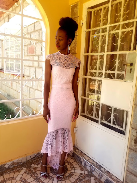 How To Wear A Lace Dress 20190406 135701 Heres A Nice Idea On How To Wear A Lace Dress