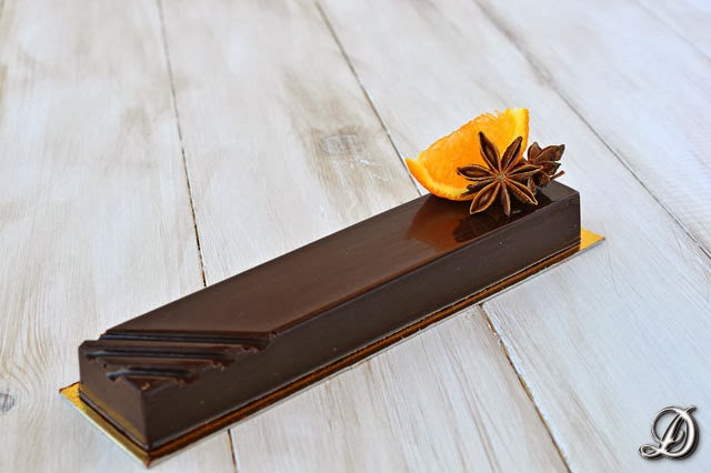 Turrón de Chocolate, Sablée Bretón, Mandarina y Anís