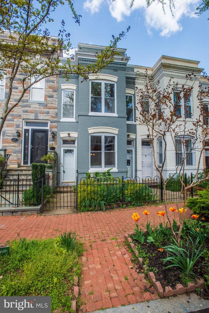 bloomingdale Active Real Estate Listings in and around Bloomingdale as