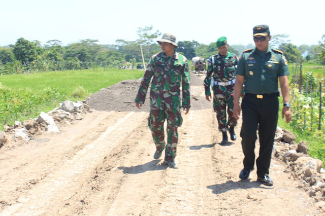 Letkol Kav Minarso Tinjau Lokasi Binter Terpadu