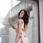 Jennifer Ann  Cute Floral Dress Foto 18