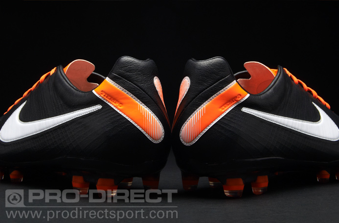 nike tn mercurial black