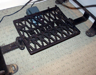 Vintage Sewing Machines: Singer 20U33