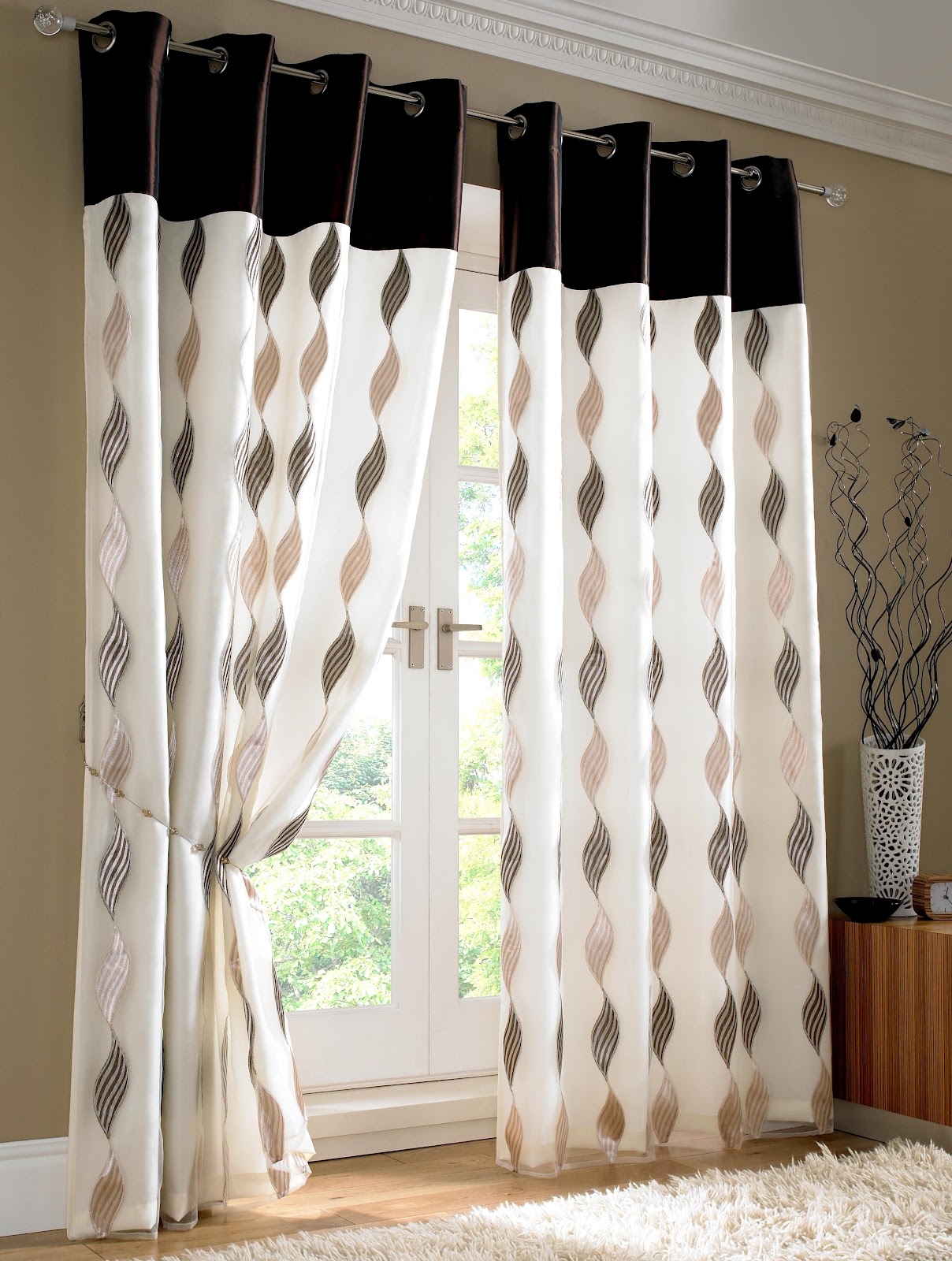 HOME DECOR IDEAS Bedroom Curtain Decor Ideas