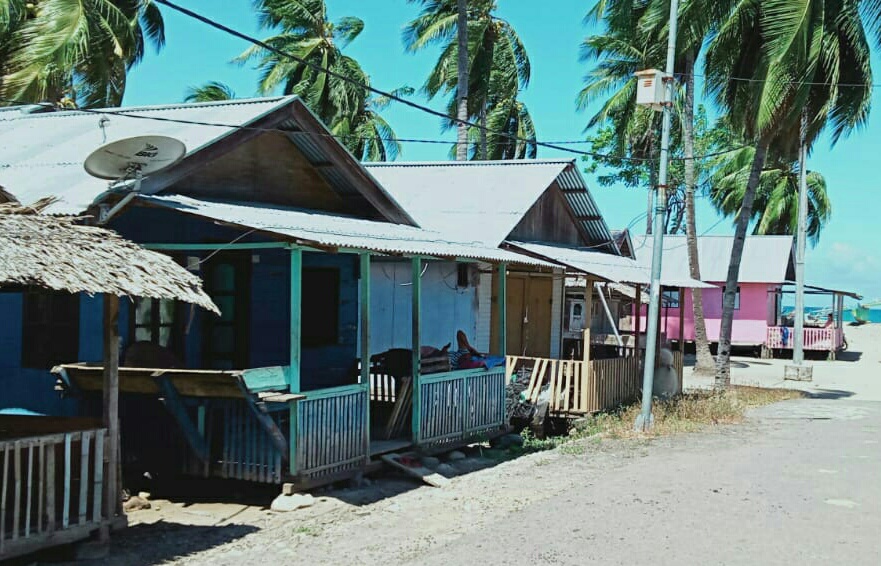 Download Gambar Rumah Di Pesisir Pantai Gif